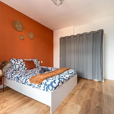 Le Beaumont - Barbieux - 3 Lits - Wifi - Parking - Terrasse Prive * Roubaix